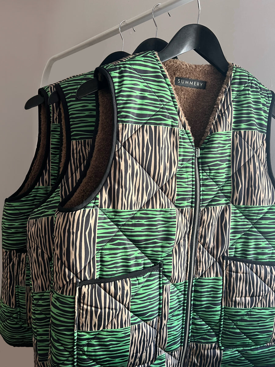 Summery Copenhagen Maylon Vest - Bud Green